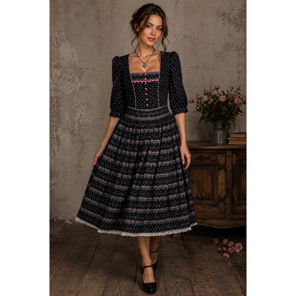 Authentic Vintage Rose Dirndl Dress Bavarian German 44 Floral Oktoberfest Folk